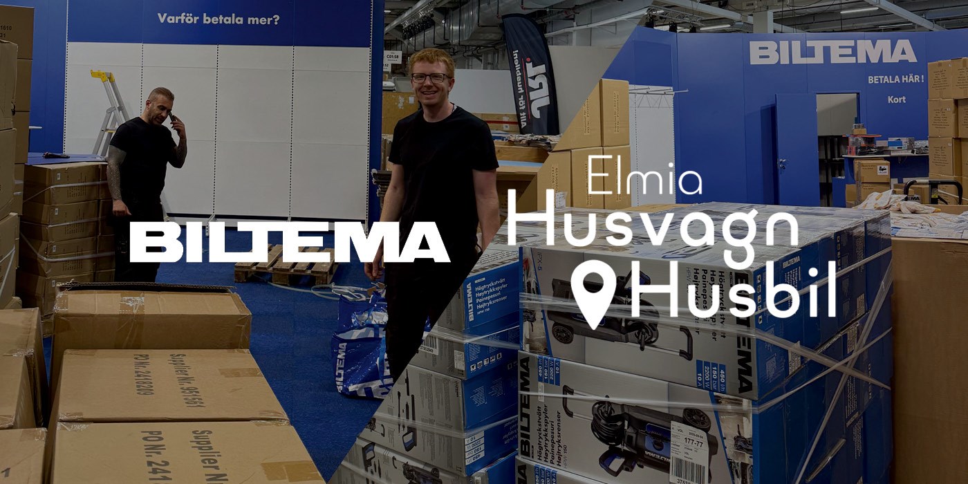 Biltema förbereder sin monter inför Elmia Husvagn Husbil 2026. Bilden visar två medarbetare som bygger montern, Biltemas logga och ”Elmia Husvagn Husbil”.