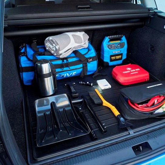 Things You’ll Need in Your Car Before Winter Arrives